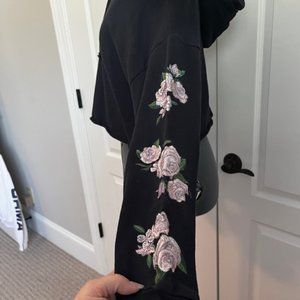 Black cropped top hoodie